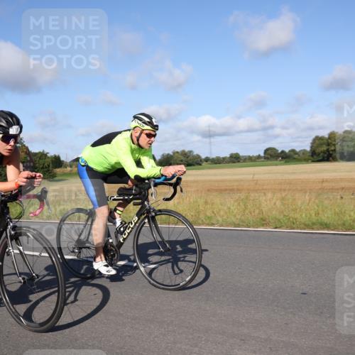 25.08.2024 - Elbe Triathlon Hamburg Fuchs,  Jonas http://msf.ph/oto/6841797 25.08.2024 09:40:06 Radfahren 284, 363, 161, 408, 174 meine-sportfotos.de