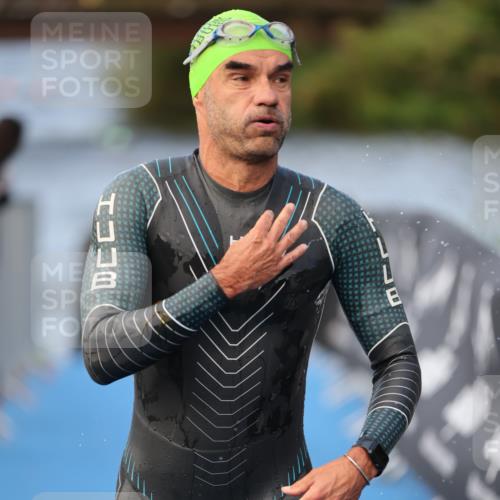 25.08.2024 - Elbe Triathlon Hamburg H.Heesch http://msf.ph/oto/6841802 25.08.2024 08:44:54 Schwimmen 120, 124, 166, 168, 169, 188, 197 meine-sportfotos.de