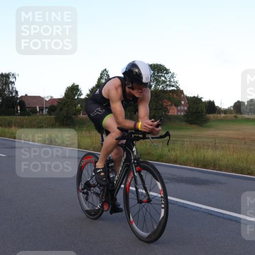 25.08.2024 - Elbe Triathlon Hamburg Fuchs,  Jonas http://msf.ph/oto/6841803 25.08.2024 08:58:01 Radfahren 125, 146, 83, 113 meine-sportfotos.de