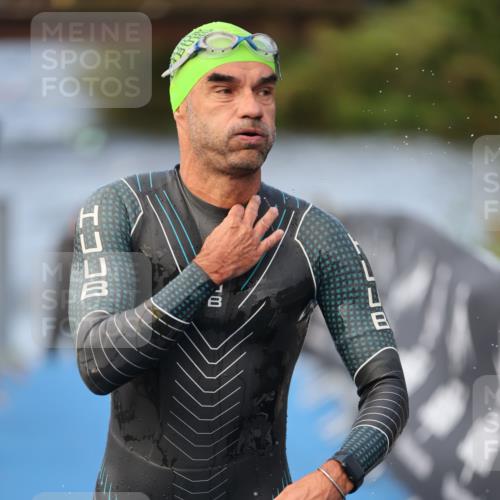 25.08.2024 - Elbe Triathlon Hamburg H.Heesch http://msf.ph/oto/6841806 25.08.2024 08:44:54 Schwimmen 120, 124, 166, 168, 169, 188, 197 meine-sportfotos.de