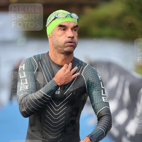 25.08.2024 - Elbe Triathlon Hamburg H.Heesch http://msf.ph/oto/6841816 25.08.2024 08:44:54 Schwimmen 120, 124, 166, 168, 169, 188, 197 meine-sportfotos.de