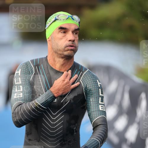 25.08.2024 - Elbe Triathlon Hamburg H.Heesch http://msf.ph/oto/6841822 25.08.2024 08:44:54 Schwimmen 120, 124, 166, 168, 169, 188, 197 meine-sportfotos.de