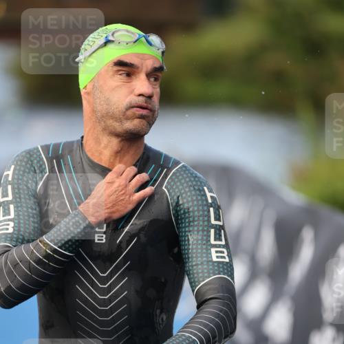 25.08.2024 - Elbe Triathlon Hamburg H.Heesch http://msf.ph/oto/6841847 25.08.2024 08:44:54 Schwimmen 120, 124, 166, 168, 169, 188, 197 meine-sportfotos.de