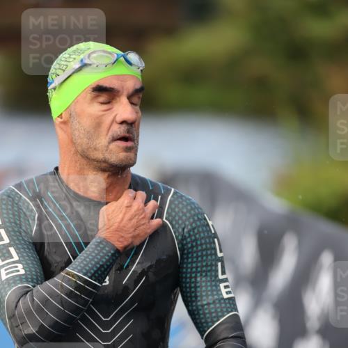 25.08.2024 - Elbe Triathlon Hamburg H.Heesch http://msf.ph/oto/6841873 25.08.2024 08:44:55 Schwimmen 120, 124, 166, 168, 169, 188, 197 meine-sportfotos.de