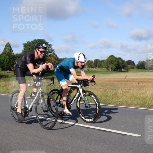 25.08.2024 - Elbe Triathlon Hamburg Fuchs,  Jonas http://msf.ph/oto/6841878 25.08.2024 09:40:19 Radfahren 415, 420, 403, 390, 261 meine-sportfotos.de