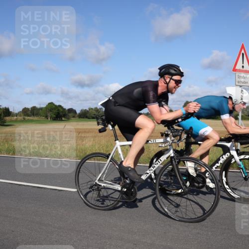 25.08.2024 - Elbe Triathlon Hamburg Fuchs,  Jonas http://msf.ph/oto/6841888 25.08.2024 09:40:19 Radfahren 415, 420, 403, 390, 261 meine-sportfotos.de