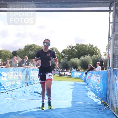 25.08.2024 - Elbe Triathlon Hamburg H.Heesch http://msf.ph/oto/6841890 25.08.2024 10:29:07 Ziel 107 meine-sportfotos.de