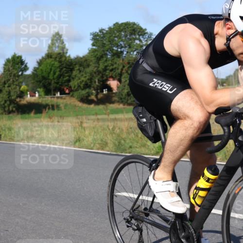 25.08.2024 - Elbe Triathlon Hamburg Fuchs,  Jonas http://msf.ph/oto/6841933 25.08.2024 09:40:26 Radfahren 261, 194 meine-sportfotos.de