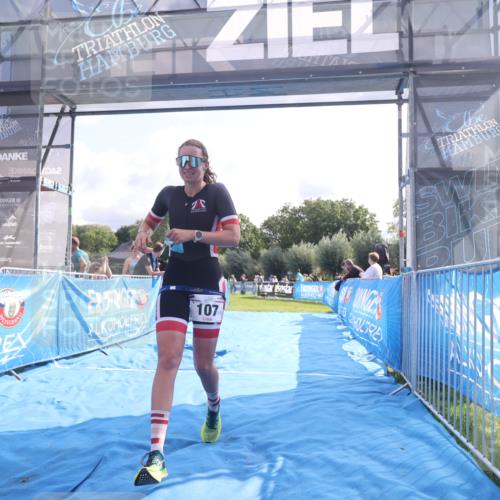 25.08.2024 - Elbe Triathlon Hamburg H.Heesch http://msf.ph/oto/6841975 25.08.2024 10:29:08 Ziel 107 meine-sportfotos.de