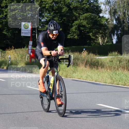 25.08.2024 - Elbe Triathlon Hamburg Fuchs,  Jonas http://msf.ph/oto/6841990 25.08.2024 09:40:35 Radfahren 194, 452, 205 meine-sportfotos.de