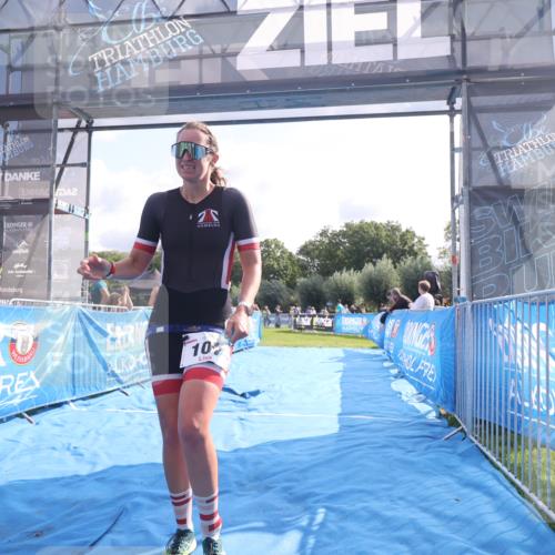 25.08.2024 - Elbe Triathlon Hamburg H.Heesch http://msf.ph/oto/6842027 25.08.2024 10:29:08 Ziel 107 meine-sportfotos.de