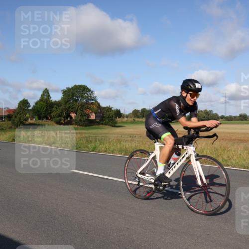 25.08.2024 - Elbe Triathlon Hamburg Fuchs,  Jonas http://msf.ph/oto/6842117 25.08.2024 09:40:49 Radfahren 238, 128, 252, 230, 318, 217 meine-sportfotos.de