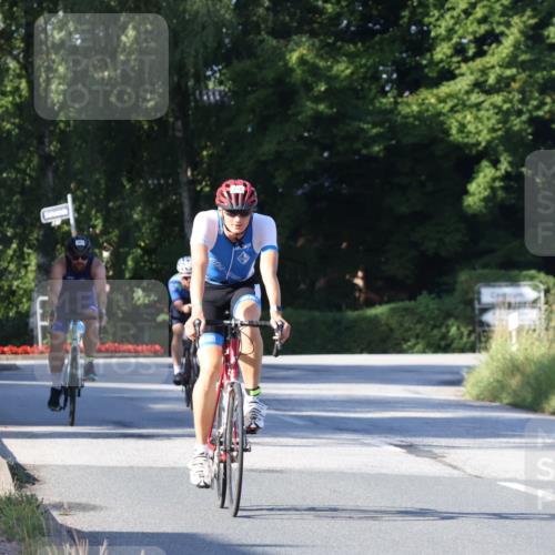 25.08.2024 - Elbe Triathlon Hamburg Fuchs,  Jonas http://msf.ph/oto/6842229 25.08.2024 09:40:58 Radfahren 217, 210, 303, 244 meine-sportfotos.de