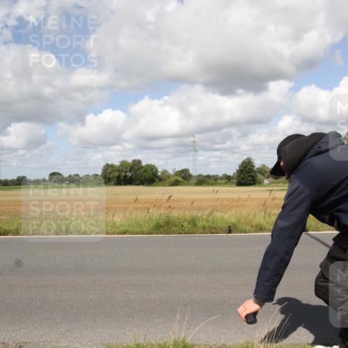25.08.2024 - Elbe Triathlon Hamburg Fuchs,  Jonas http://msf.ph/oto/6842247 25.08.2024 11:47:31 Radfahren  meine-sportfotos.de