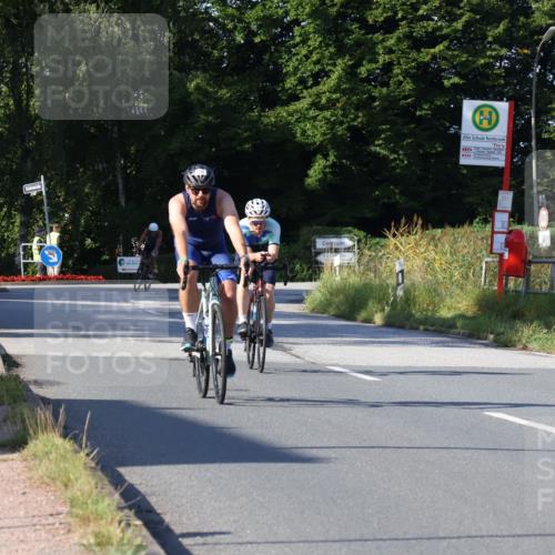 25.08.2024 - Elbe Triathlon Hamburg Fuchs,  Jonas http://msf.ph/oto/6842263 25.08.2024 09:41:01 Radfahren 210, 303, 244, 443 meine-sportfotos.de