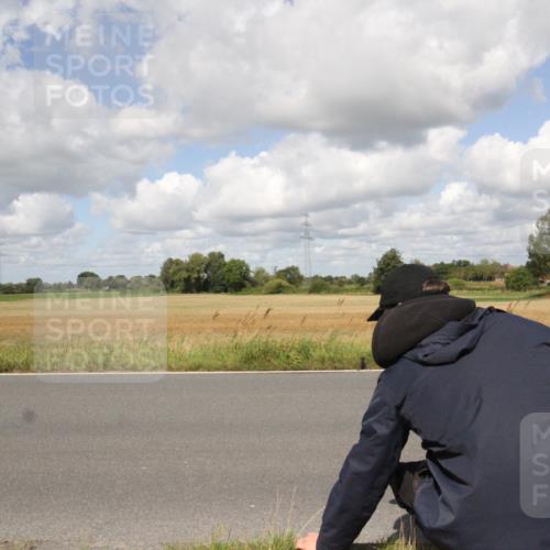 25.08.2024 - Elbe Triathlon Hamburg Fuchs,  Jonas http://msf.ph/oto/6842291 25.08.2024 11:47:33 Radfahren  meine-sportfotos.de
