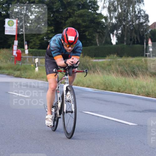 25.08.2024 - Elbe Triathlon Hamburg Fuchs,  Jonas http://msf.ph/oto/6842304 25.08.2024 08:58:49 Radfahren 41, 33 meine-sportfotos.de