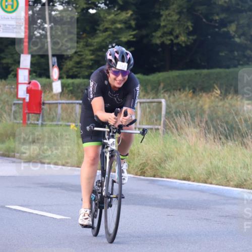 25.08.2024 - Elbe Triathlon Hamburg Fuchs,  Jonas http://msf.ph/oto/6842345 25.08.2024 08:59:08 Radfahren 143, 181 meine-sportfotos.de