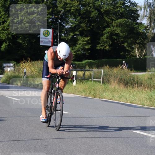 25.08.2024 - Elbe Triathlon Hamburg Fuchs,  Jonas http://msf.ph/oto/6842374 25.08.2024 09:41:07 Radfahren 303, 244, 443, 548, 207, 110, 236 meine-sportfotos.de