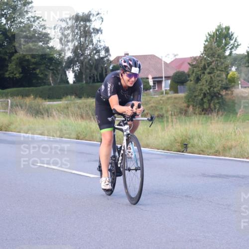 25.08.2024 - Elbe Triathlon Hamburg Fuchs,  Jonas http://msf.ph/oto/6842376 25.08.2024 08:59:09 Radfahren 143, 181, 55 meine-sportfotos.de