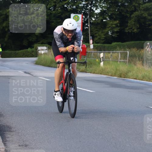 25.08.2024 - Elbe Triathlon Hamburg Fuchs,  Jonas http://msf.ph/oto/6842443 25.08.2024 08:59:15 Radfahren 181, 55 meine-sportfotos.de
