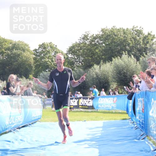 25.08.2024 - Elbe Triathlon Hamburg H.Heesch http://msf.ph/oto/6842452 25.08.2024 10:31:22 Ziel 80, 239 meine-sportfotos.de