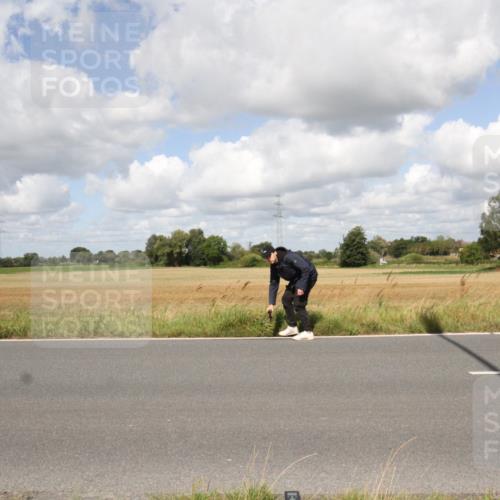 25.08.2024 - Elbe Triathlon Hamburg Fuchs,  Jonas http://msf.ph/oto/6842484 25.08.2024 11:47:42 Radfahren  meine-sportfotos.de