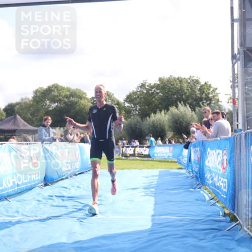 25.08.2024 - Elbe Triathlon Hamburg H.Heesch http://msf.ph/oto/6842536 25.08.2024 10:31:22 Ziel 80, 239 meine-sportfotos.de
