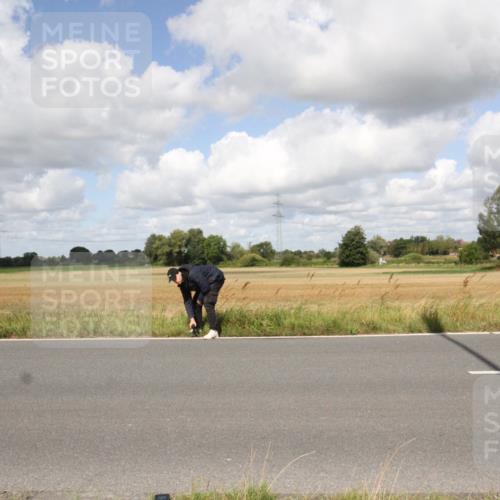 25.08.2024 - Elbe Triathlon Hamburg Fuchs,  Jonas http://msf.ph/oto/6842546 25.08.2024 11:48:29 Radfahren  meine-sportfotos.de