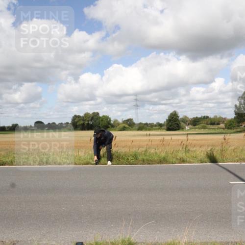 25.08.2024 - Elbe Triathlon Hamburg Fuchs,  Jonas http://msf.ph/oto/6842562 25.08.2024 11:48:33 Radfahren  meine-sportfotos.de