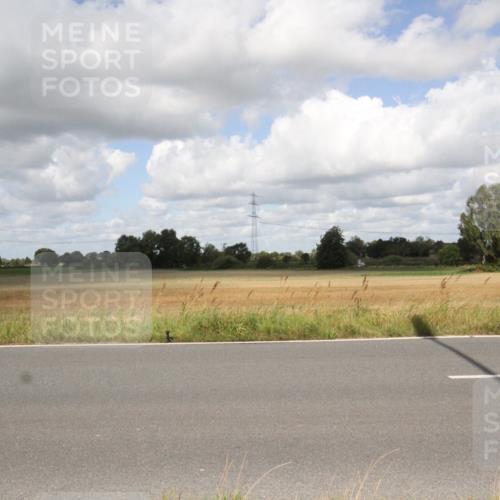 25.08.2024 - Elbe Triathlon Hamburg Fuchs,  Jonas http://msf.ph/oto/6842598 25.08.2024 11:51:35 Radfahren  meine-sportfotos.de