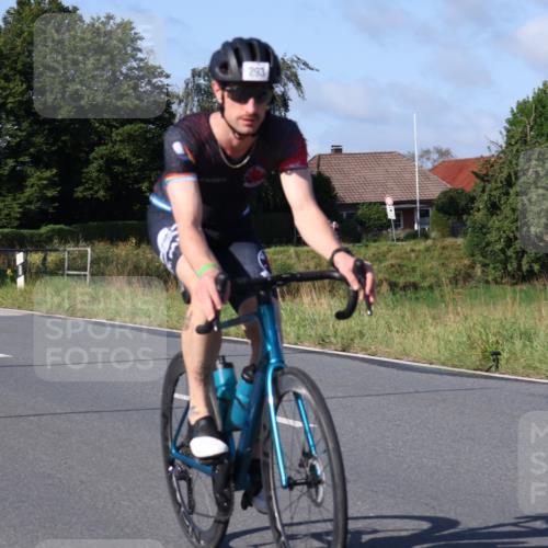 25.08.2024 - Elbe Triathlon Hamburg Fuchs,  Jonas http://msf.ph/oto/6842606 25.08.2024 09:41:19 Radfahren 110, 236, 163, 193, 180, 185, 293 meine-sportfotos.de