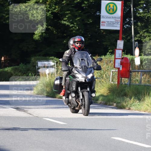 25.08.2024 - Elbe Triathlon Hamburg Fuchs,  Jonas http://msf.ph/oto/6842625 25.08.2024 09:41:21 Radfahren 193, 180, 185, 293 meine-sportfotos.de