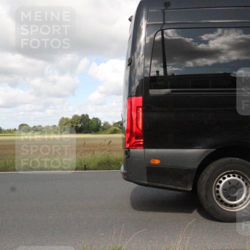 25.08.2024 - Elbe Triathlon Hamburg Fuchs,  Jonas http://msf.ph/oto/6842700 25.08.2024 11:53:28 Radfahren  meine-sportfotos.de