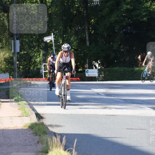 25.08.2024 - Elbe Triathlon Hamburg Fuchs,  Jonas http://msf.ph/oto/6842708 25.08.2024 09:41:26 Radfahren 470, 368 meine-sportfotos.de