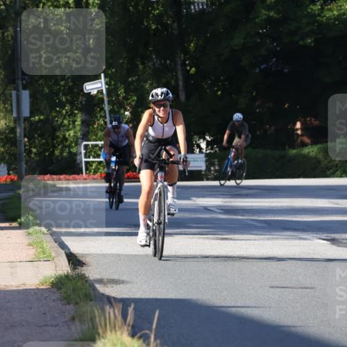 25.08.2024 - Elbe Triathlon Hamburg Fuchs,  Jonas http://msf.ph/oto/6842715 25.08.2024 09:41:26 Radfahren 470, 368 meine-sportfotos.de