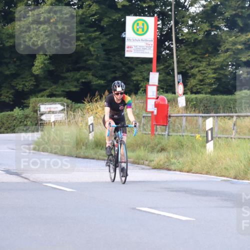 25.08.2024 - Elbe Triathlon Hamburg Fuchs,  Jonas http://msf.ph/oto/6842768 25.08.2024 09:00:01 Radfahren 90, 177 meine-sportfotos.de
