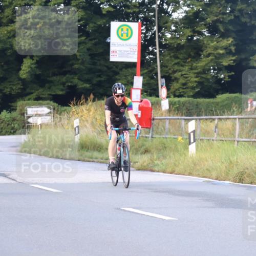 25.08.2024 - Elbe Triathlon Hamburg Fuchs,  Jonas http://msf.ph/oto/6842776 25.08.2024 09:00:01 Radfahren 90, 177 meine-sportfotos.de