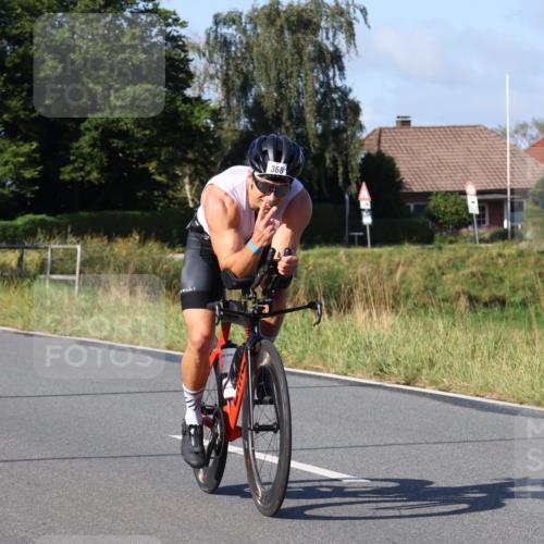 25.08.2024 - Elbe Triathlon Hamburg Fuchs,  Jonas http://msf.ph/oto/6842799 25.08.2024 09:41:30 Radfahren 470, 368, 370, 222, 202, 387 meine-sportfotos.de