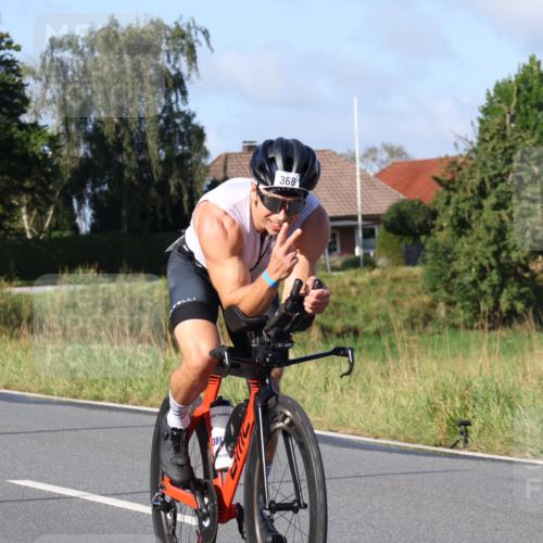 25.08.2024 - Elbe Triathlon Hamburg Fuchs,  Jonas http://msf.ph/oto/6842805 25.08.2024 09:41:30 Radfahren 470, 368, 370, 222, 202, 387 meine-sportfotos.de