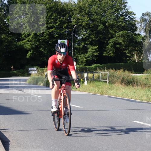 25.08.2024 - Elbe Triathlon Hamburg Fuchs,  Jonas http://msf.ph/oto/6842886 25.08.2024 09:41:37 Radfahren 370, 222, 202, 387, 121, 158 meine-sportfotos.de
