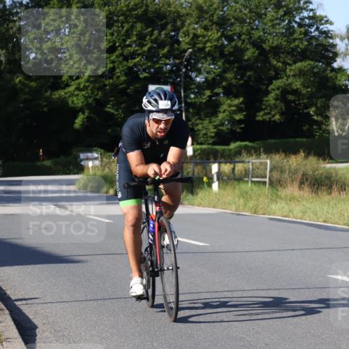 25.08.2024 - Elbe Triathlon Hamburg Fuchs,  Jonas http://msf.ph/oto/6842937 25.08.2024 09:41:40 Radfahren 370, 222, 202, 387, 121, 158 meine-sportfotos.de
