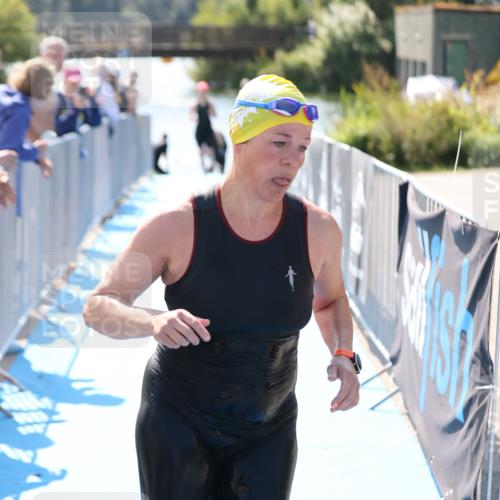 25.08.2024 - Elbe Triathlon Hamburg H.Heesch http://msf.ph/oto/6842938 25.08.2024 14:37:41 Schwimmen  meine-sportfotos.de