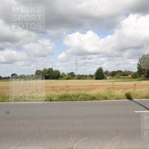 25.08.2024 - Elbe Triathlon Hamburg Fuchs,  Jonas http://msf.ph/oto/6843033 25.08.2024 11:54:18 Radfahren  meine-sportfotos.de