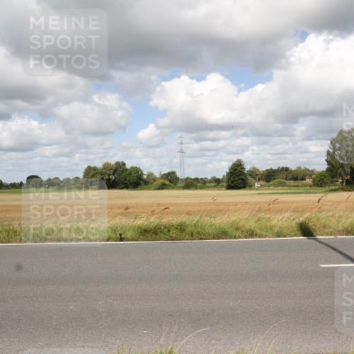 25.08.2024 - Elbe Triathlon Hamburg Fuchs,  Jonas http://msf.ph/oto/6843048 25.08.2024 11:54:19 Radfahren  meine-sportfotos.de