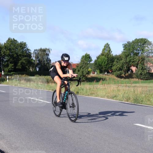 25.08.2024 - Elbe Triathlon Hamburg Fuchs,  Jonas http://msf.ph/oto/6843083 25.08.2024 09:41:56 Radfahren 220, 409, 484, 508, 434, 544 meine-sportfotos.de
