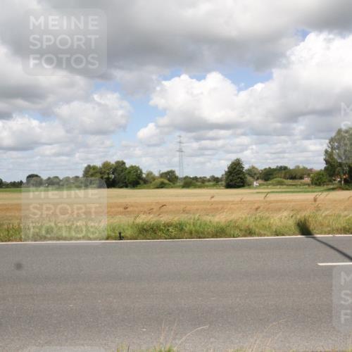 25.08.2024 - Elbe Triathlon Hamburg Fuchs,  Jonas http://msf.ph/oto/6843091 25.08.2024 11:54:21 Radfahren  meine-sportfotos.de