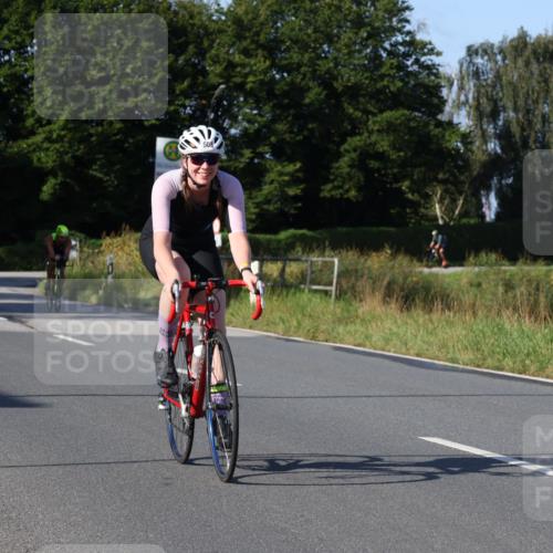 25.08.2024 - Elbe Triathlon Hamburg Fuchs,  Jonas http://msf.ph/oto/6843116 25.08.2024 09:41:58 Radfahren 409, 484, 508, 434, 544 meine-sportfotos.de