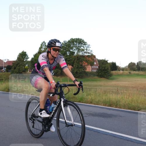 25.08.2024 - Elbe Triathlon Hamburg Fuchs,  Jonas http://msf.ph/oto/6843141 25.08.2024 09:00:22 Radfahren 98, 108, 119 meine-sportfotos.de