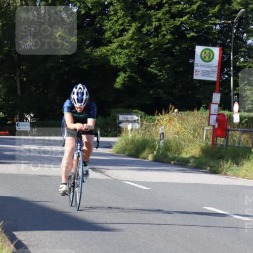 25.08.2024 - Elbe Triathlon Hamburg Fuchs,  Jonas http://msf.ph/oto/6843157 25.08.2024 09:42:01 Radfahren 484, 508, 434, 544 meine-sportfotos.de